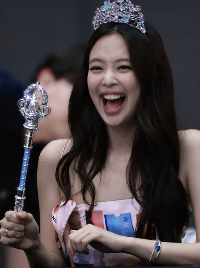 宣！Jennie新歌“妮”味有点浓！ky开元棋牌BLACKPINK世巡官(图12)