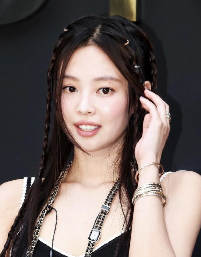 宣！Jennie新歌“妮”味有点浓！ky开元棋牌BLACKPINK世巡官(图16)