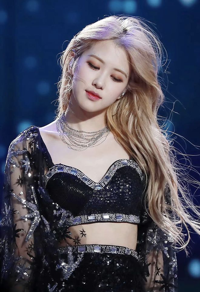 宣！Jennie新歌“妮”味有点浓！ky开元棋牌BLACKPINK世巡官(图19)