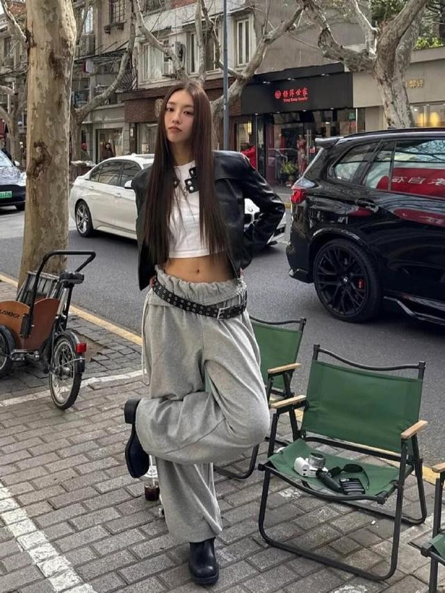 的 Clean Fit 穿搭 + 拍照速成法ky开元棋牌懒人必看!时尚博主HYeli(图9)