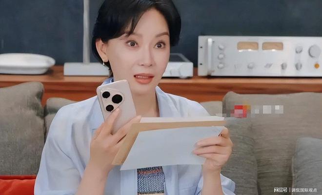 今变了样貌的陈数体会到了婚姻的冷暖开元棋牌试玩嫁给二婚丈夫14年后如(图6)