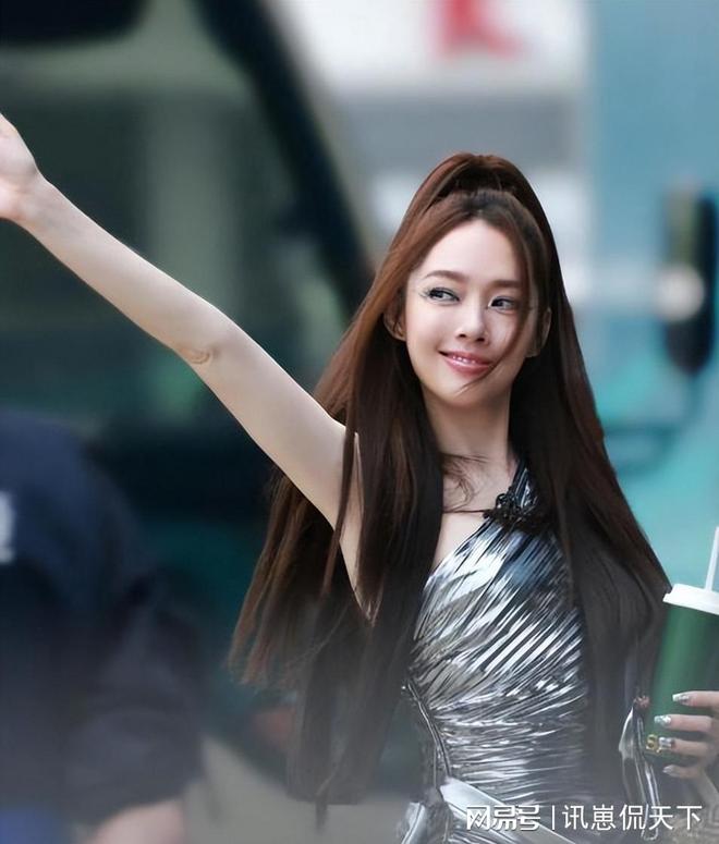 太给很多钱早和老公分居生孩子没人逼ky开元棋牌郭碧婷自曝豪门婚姻：向(图6)