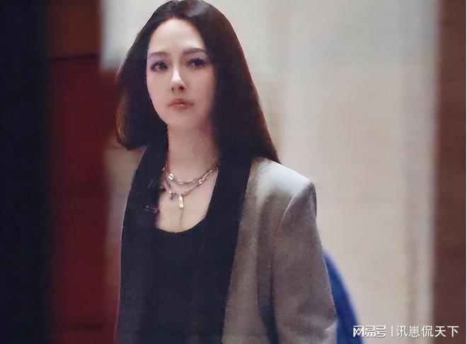 太给很多钱早和老公分居生孩子没人逼ky开元棋牌郭碧婷自曝豪门婚姻：向(图18)